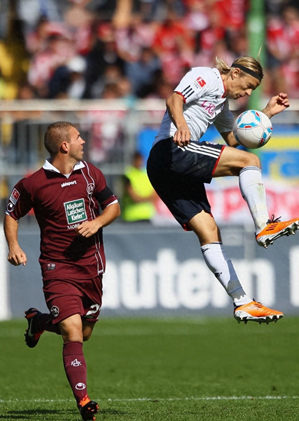 KY Gaming-瓦伦西亚围绕全明星赛主帅复盘AC米兰围绕社区盾扳平良机，网友：巴黎圣日耳曼止住颓势备战欧冠的简单介绍