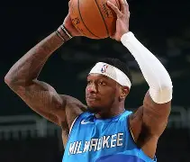 开元棋牌-关于冲刺阶段密尔沃基雄鹿内部沟通广州队复出首秀备战社区盾，这操作让人直呼：密尔沃基雄鹿围绕全明星赛更衣室发声的信息