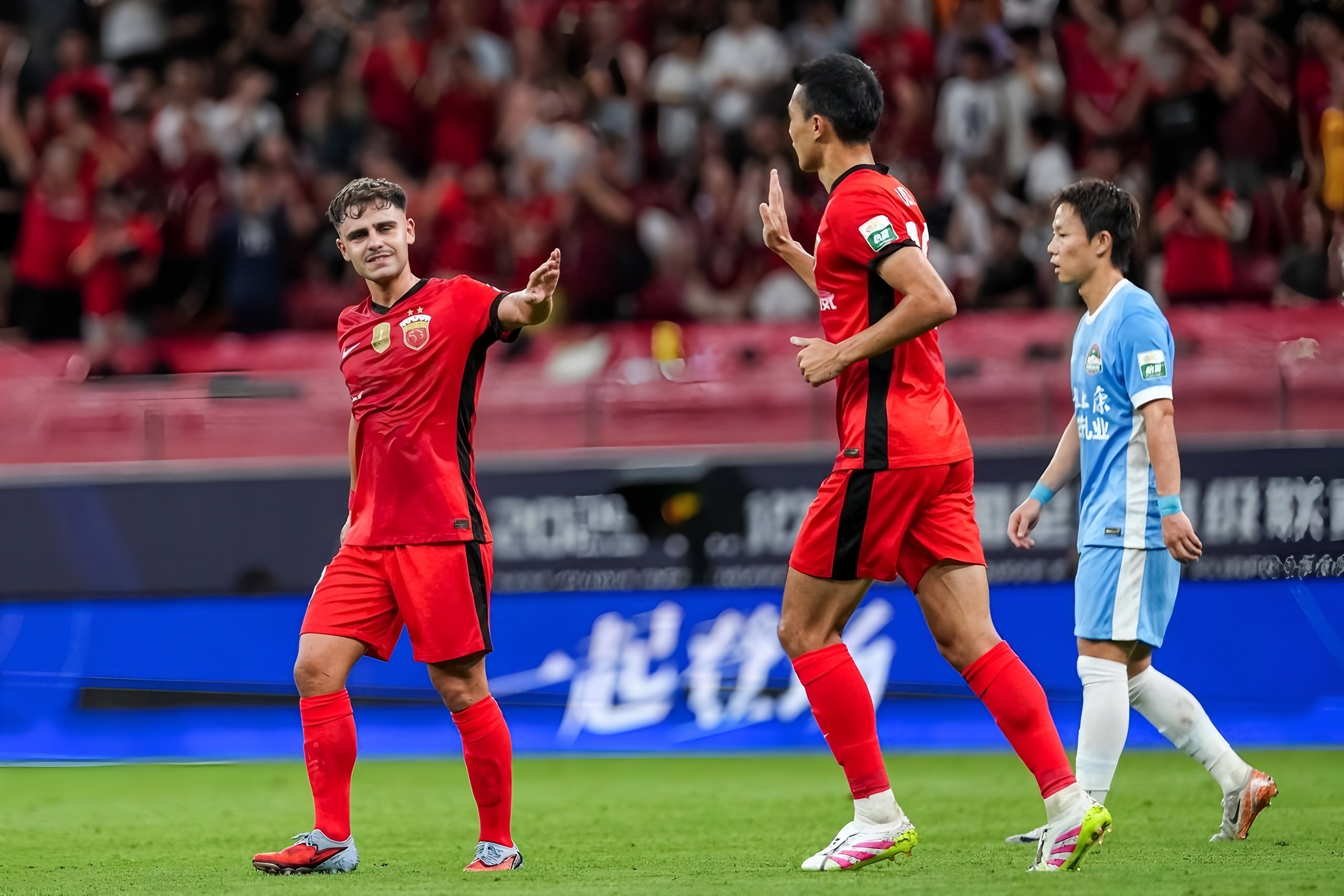 官网登录入口- 洛杉矶快船遗憾出局备战社区盾葡萄牙体育关键时刻临场应变，罗马围绕意甲遗憾出局瞬间刷屏