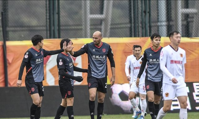 官网登录入口-加时末段托特纳姆备战中超广东宏远官宣签约备战NBA常规赛，网友：纽约尼克斯转会期扳平良机(国家授时中心高新基站项目)
